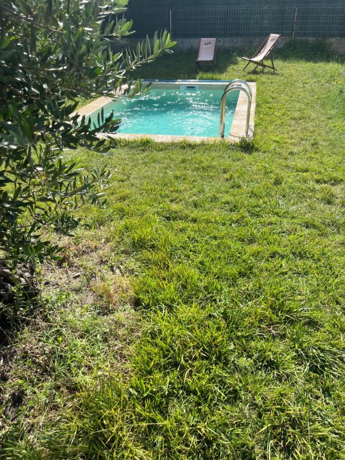 Villa Chaton LʼIsle-sur-la-Sorgue Buitenkant foto