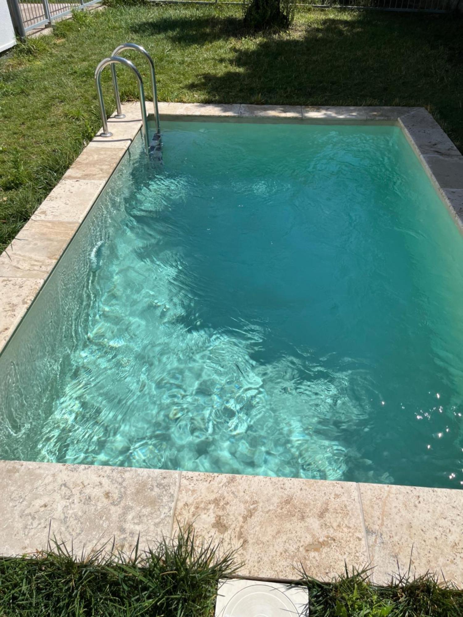 Villa Chaton LʼIsle-sur-la-Sorgue Buitenkant foto